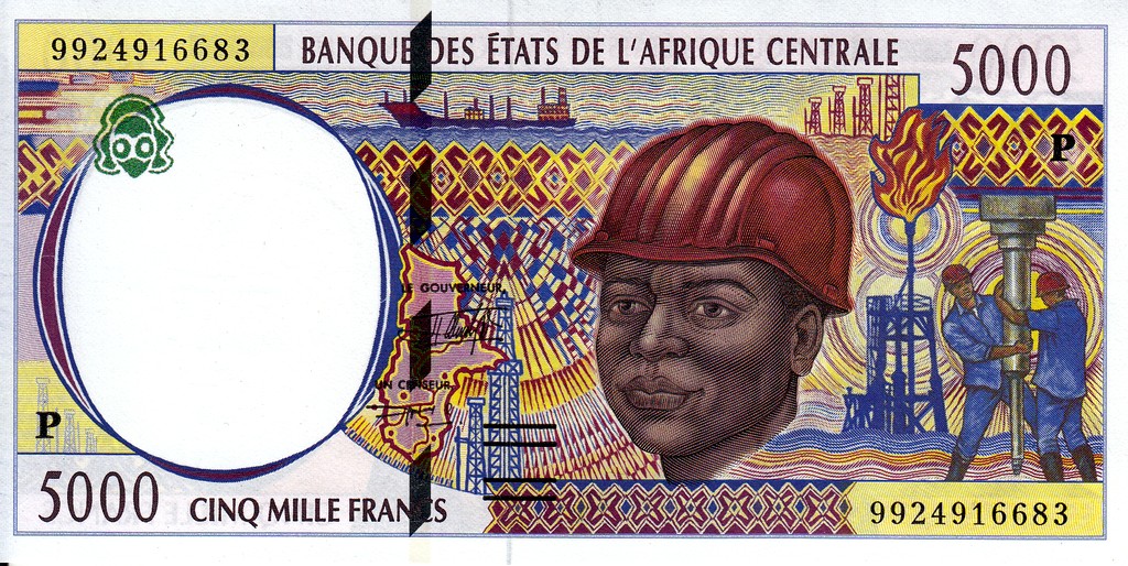 Центральная Африка Банкнота 5000 франков 1999 UNC P304  