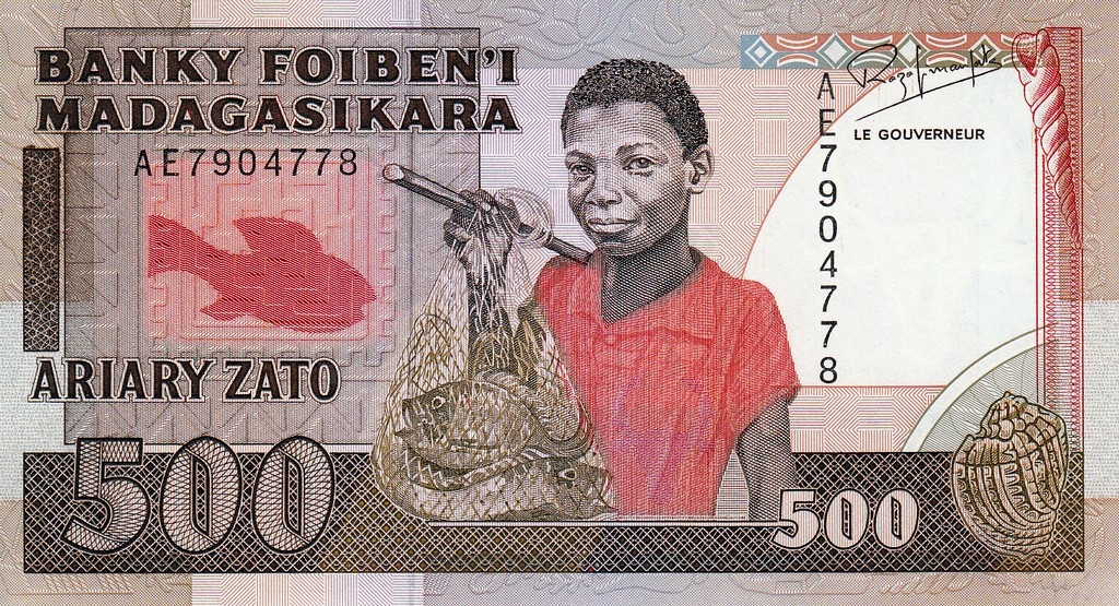Мадагаскар Банкнота 500 франков 1988 UNC