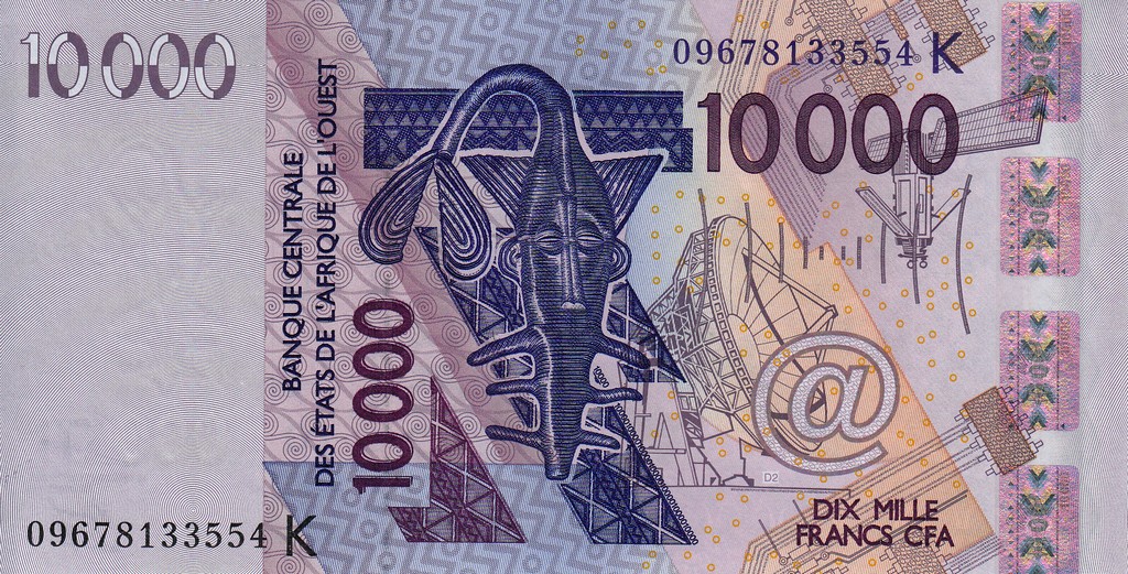 Западная Африка 10000 франков 2003 UNC K P715Ka