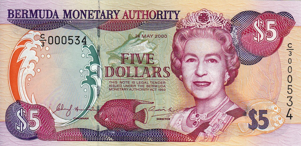 Бермуды Банкнота 5 долларов 2000 UNC 
