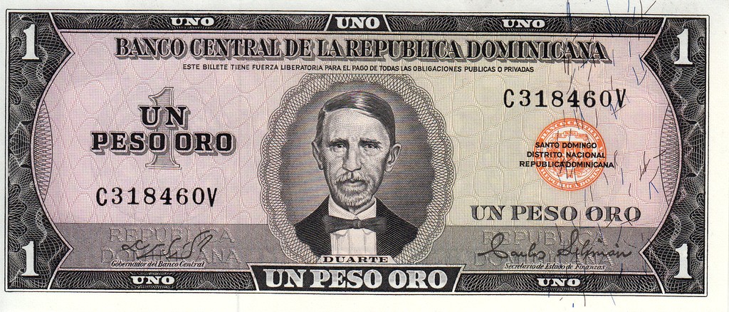 Доминикана Банкнота 1 песо оро 1973 - 1974 UNC P107-1 без даты