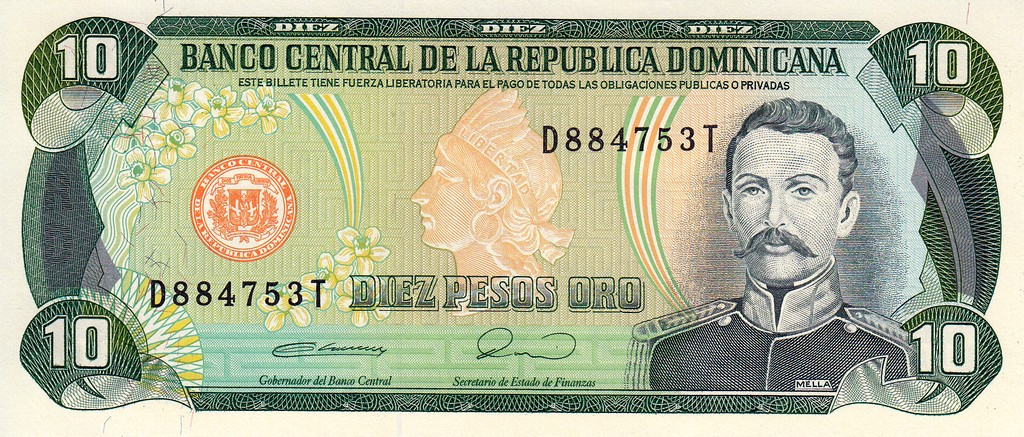 Доминикана Банкнота 10 песо оро 1990  UNC P132