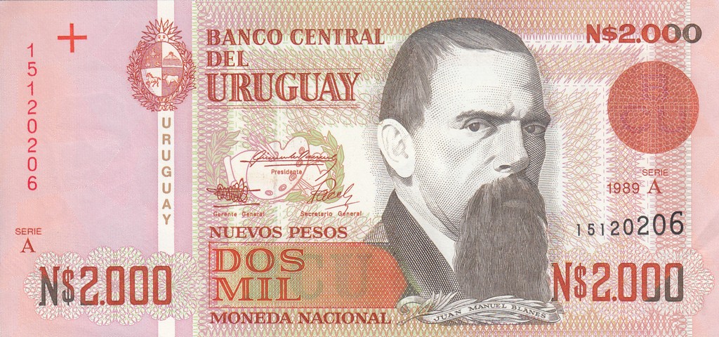 Уругвай Банкнота 2000 песо 1989 аUNC