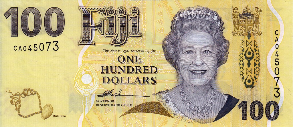Фиджи Банкнота 100 долларов 2007 UNC (без скидки)