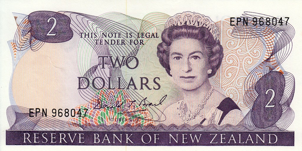 Новая Зеландия Банкнота 2 доллара 1989 - 92 UNC  Серия замещения. Подпись D.T.Brash.