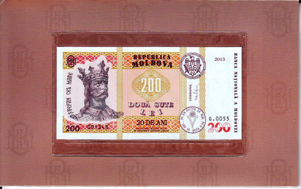 Молдавия Банкнота 200 лей 2013 UNC Юбилейная 20 лет Нац. банку в буклете
